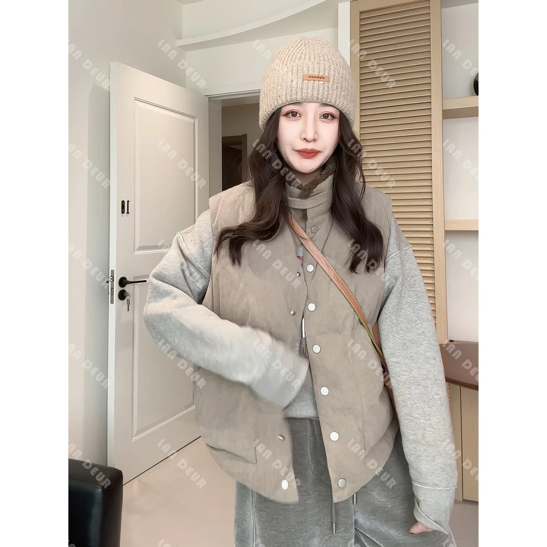 【月畔悠甜】时尚气质老钱风羽绒马甲百搭毛领加厚短款无袖羽绒服女