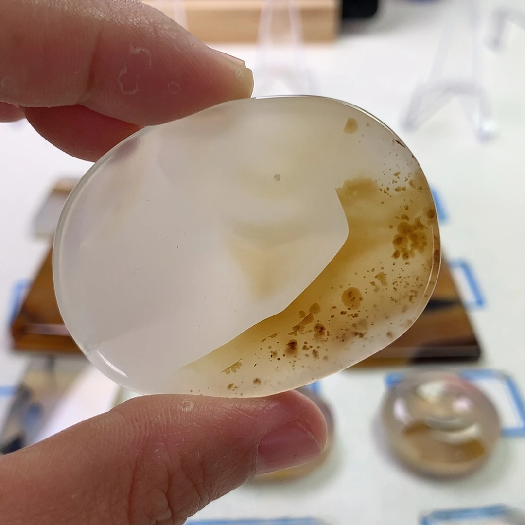 未镶嵌玛瑙/玉髓珠宝半成品