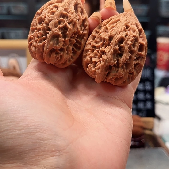 文玩核桃吊坠大沽石