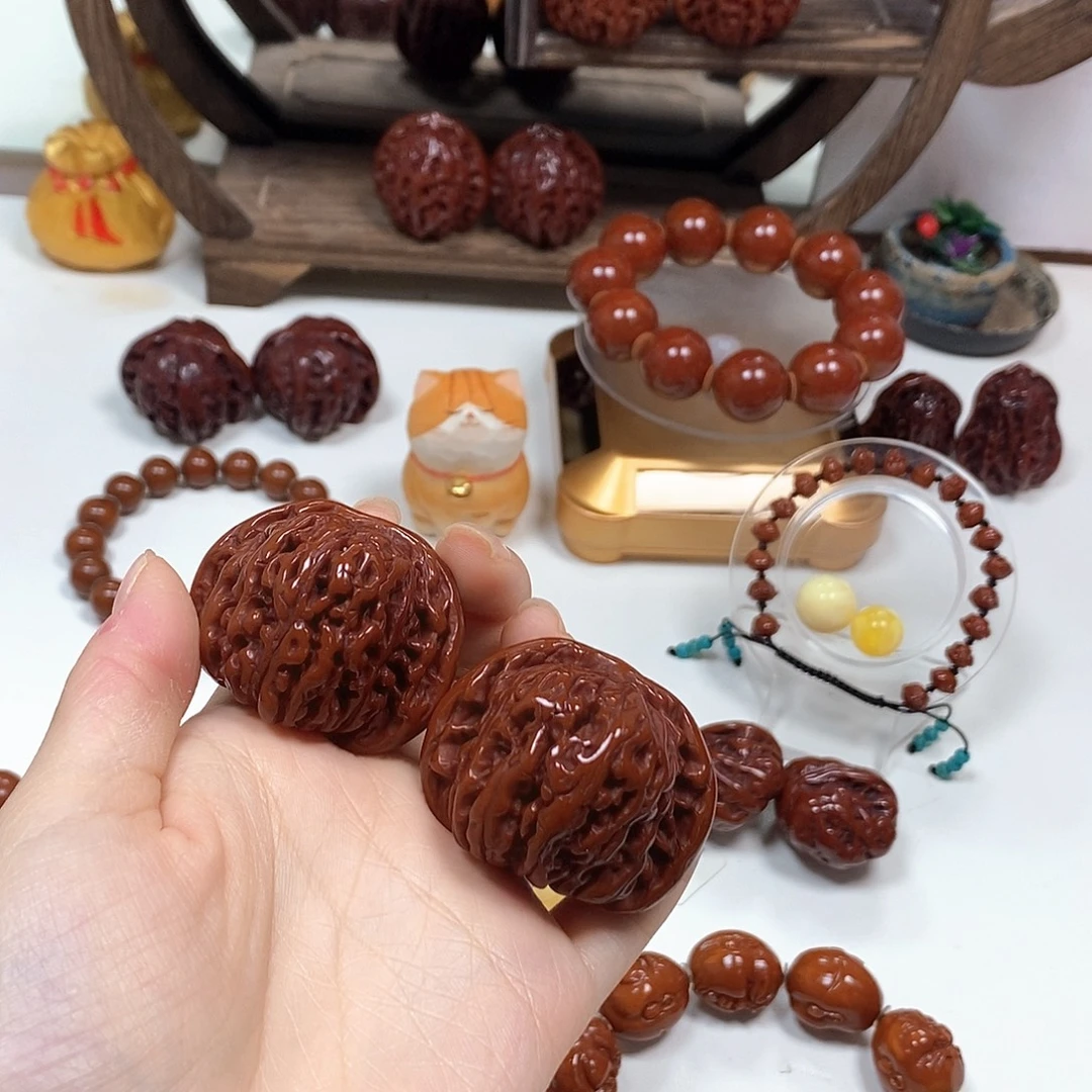 阳***光橄榄核吊坠核桃核桃