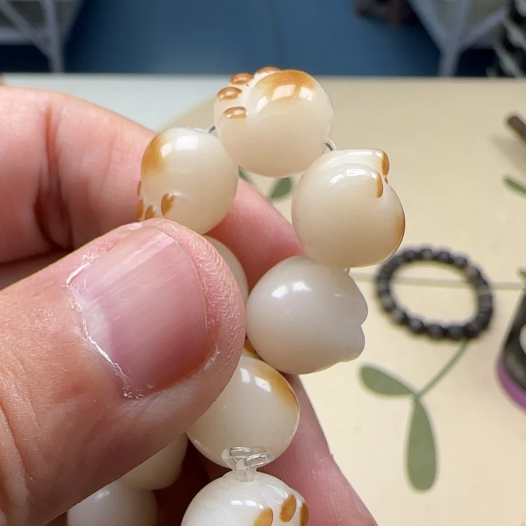 白玉菩提吊坠白色532