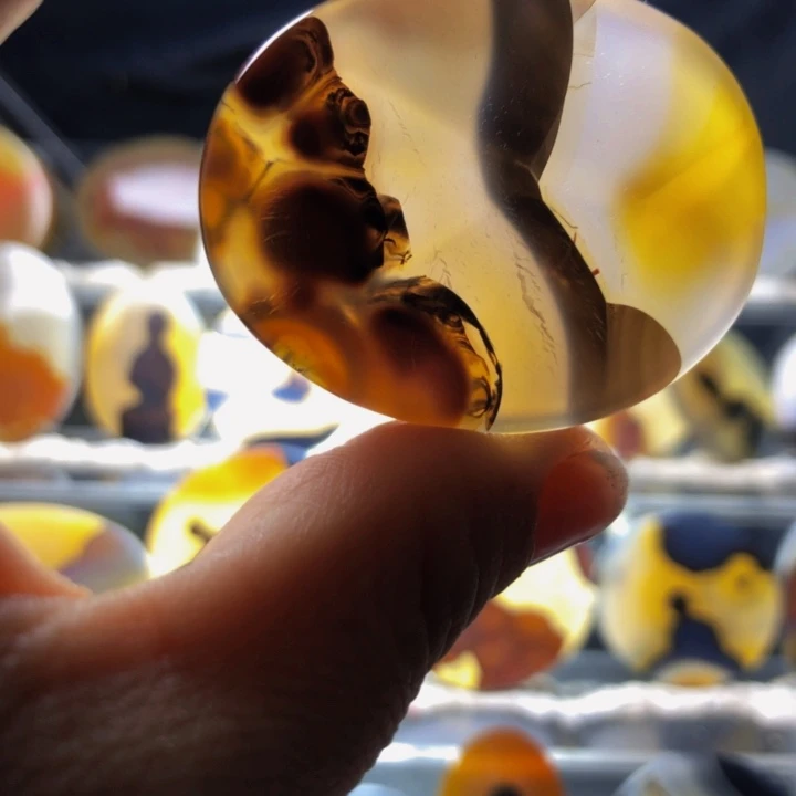 合金玛瑙/玉髓珠宝奇石46