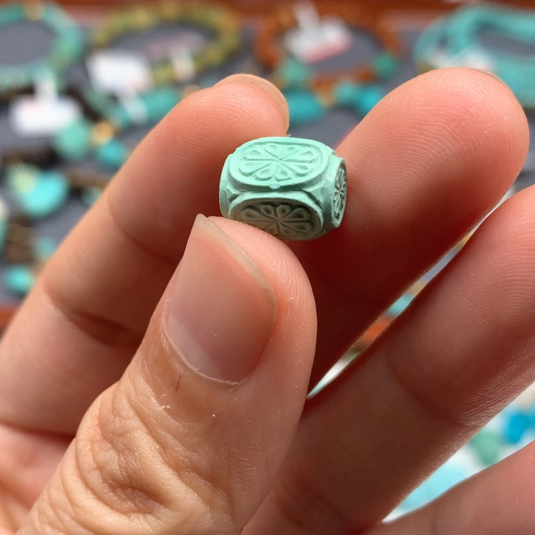 绿松石未镶嵌绿松石