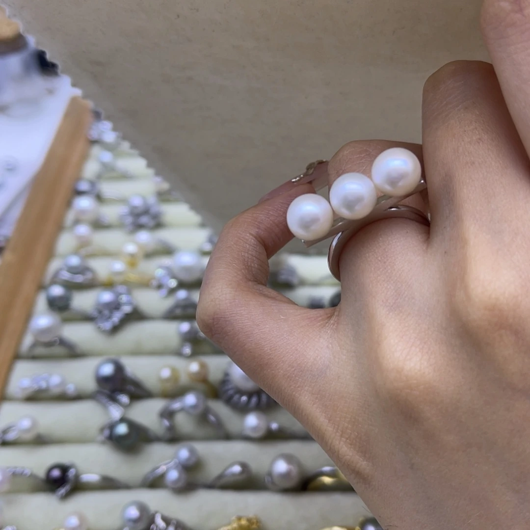 银S925镶嵌淡水珍珠戒指