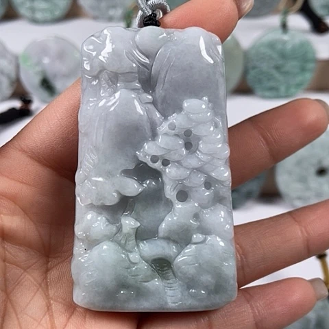翡翠颈饰未镶嵌山水牌福利