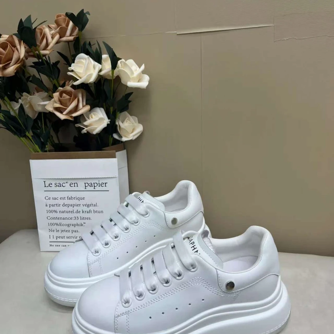 时尚鞋优品店真皮内增高厚底小白鞋直播为主一物一拍