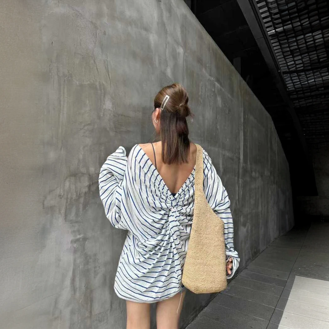 韩版宽松慵懒风后背镂空露背薄款长袖条纹T恤女夏季套头防晒上衣