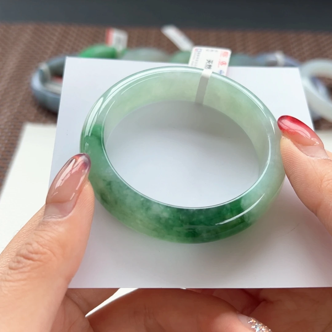 翡翠手镯未镶嵌17号 51.8