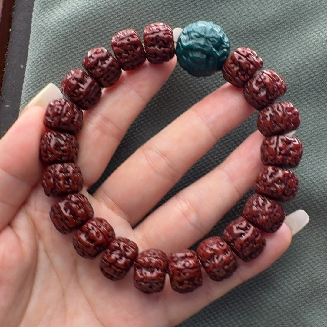 金刚菩提吊坠黑金