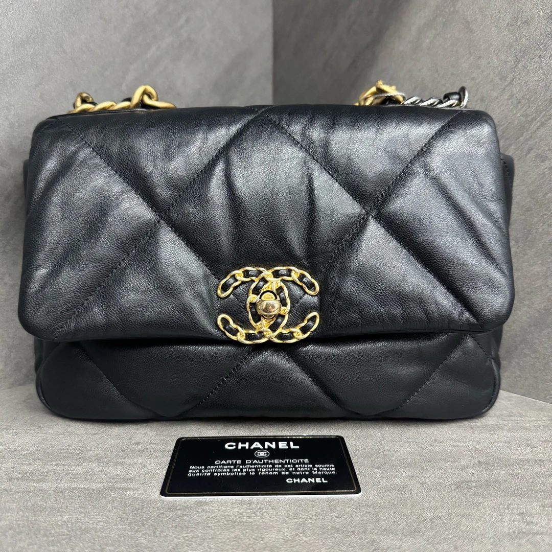 95新 Chanel/香奈儿 香奈儿 19bag小号 30开带卡 现货好价
