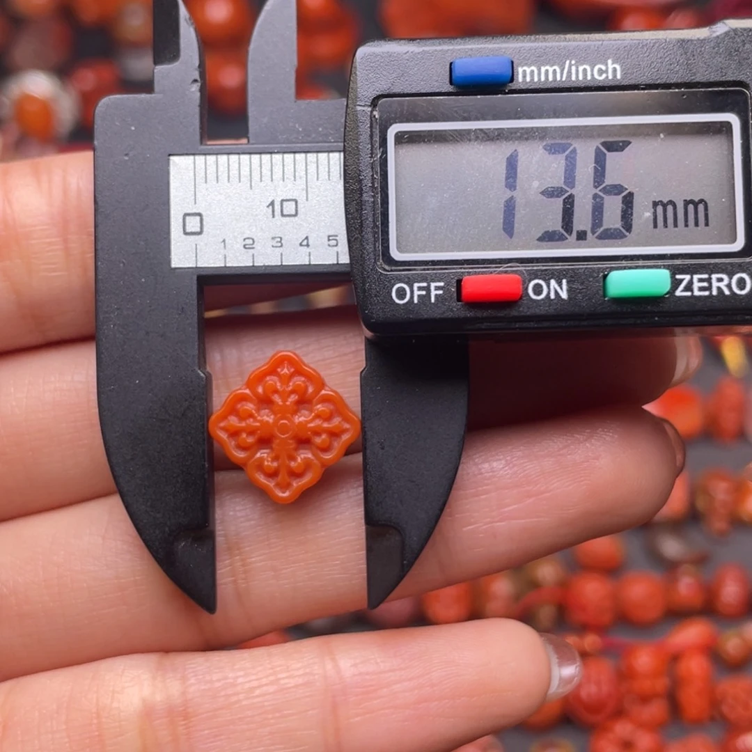 南红玛瑙未镶嵌配饰