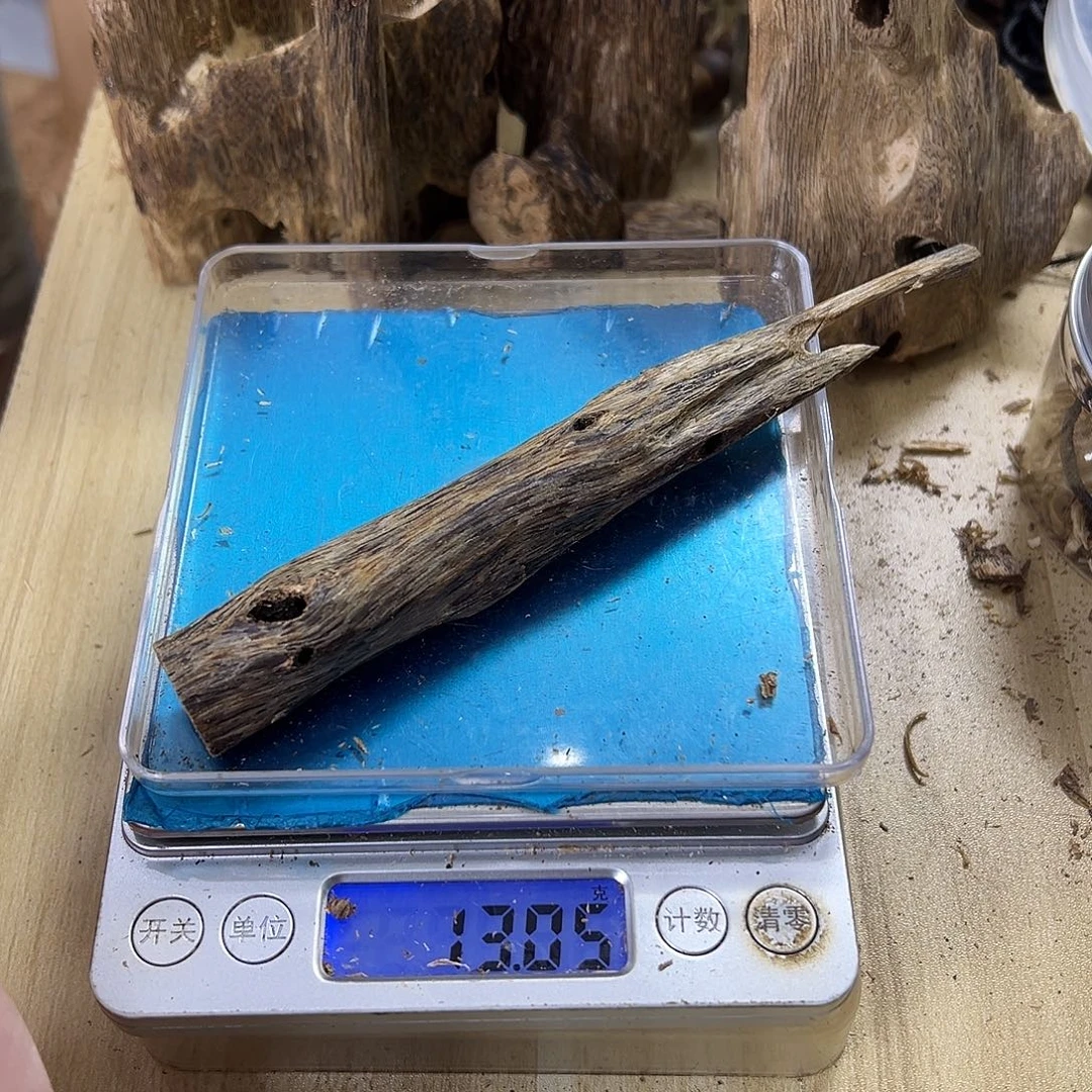 香料绿奇楠虫漏13克白棋