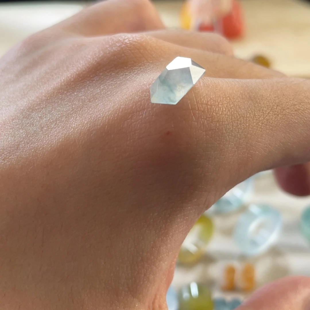 定制翡翠未镶嵌定制天然翡翠未镶嵌