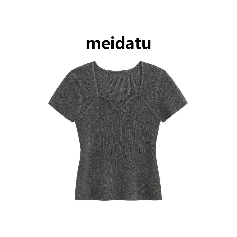 美哒兔（万能百搭）夏季显瘦百搭针织衫CM598-Q