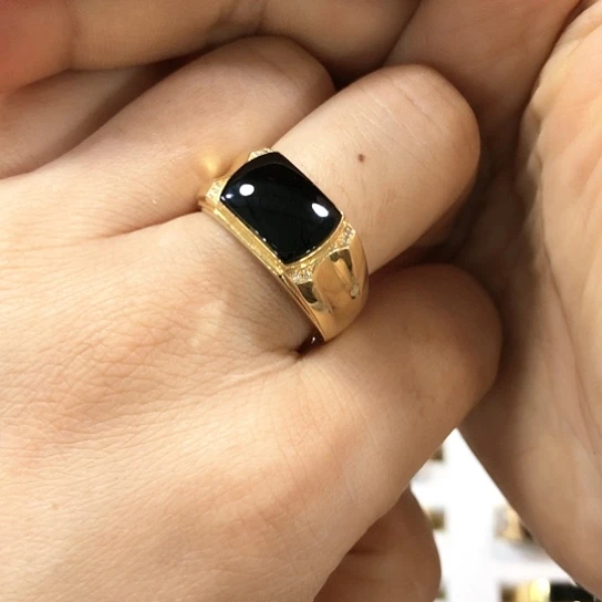 翡翠戒指18K金镶嵌缅甸天然A货翡翠