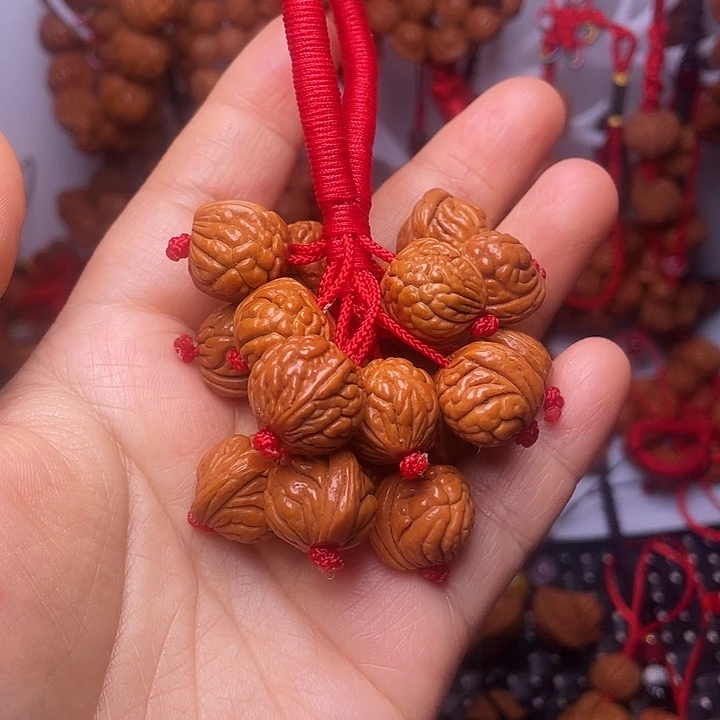 吊坠桃核龙纹桃枭