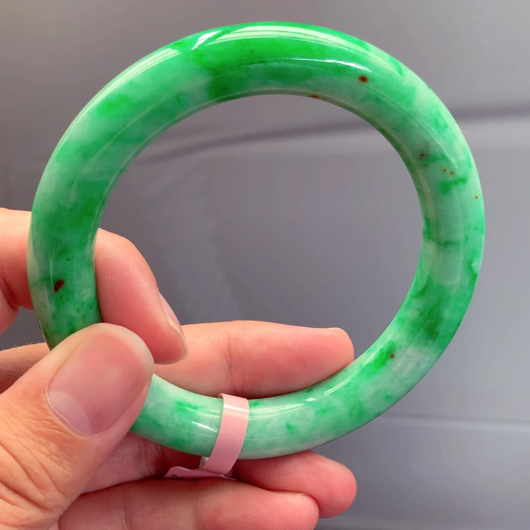 翡翠手镯未镶嵌缅甸翡翠