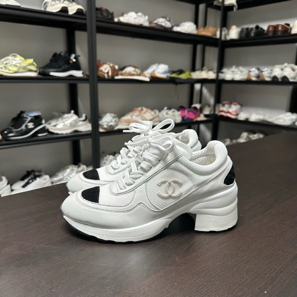 未使用 Chanel/香奈儿 Chanel香奈儿25k白色高跟运动鞋 37码