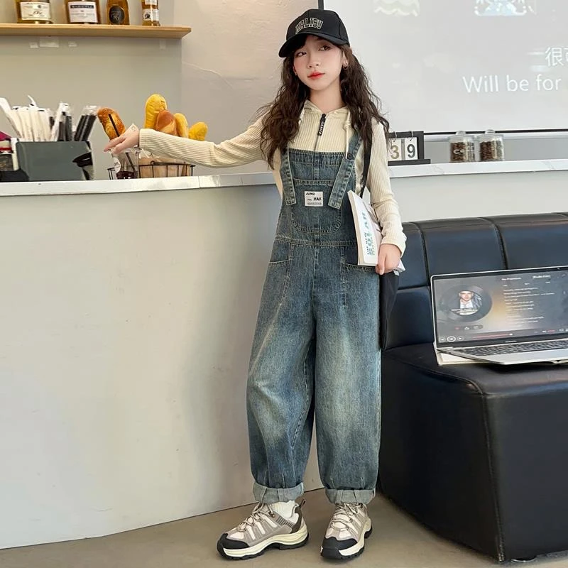 女童裤子背带裤春秋款2024新款洋气中大童时髦秋季儿童秋装牛仔裤