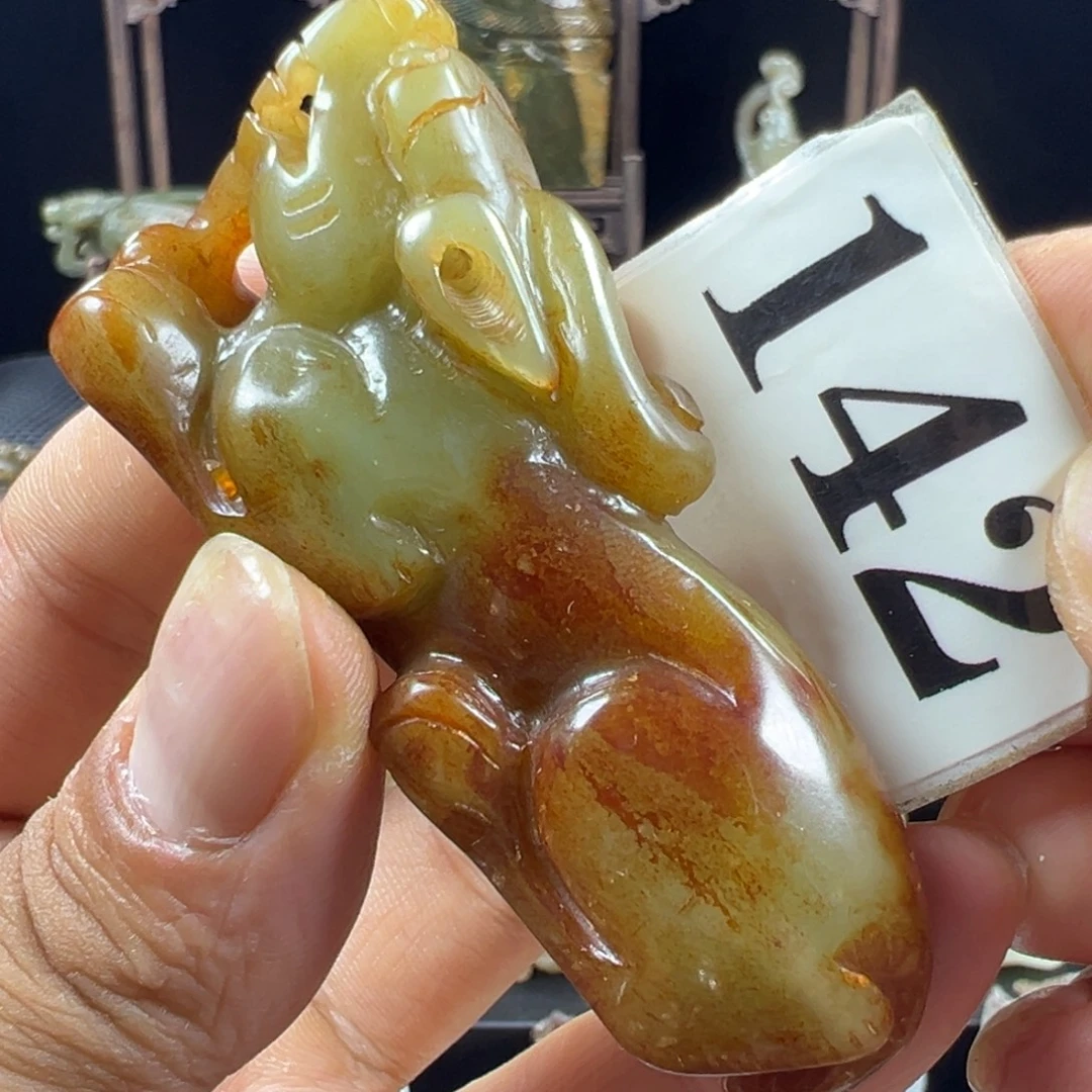 未镶嵌和田玉挂件