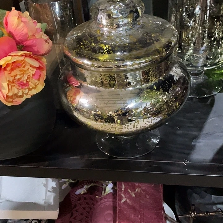 陶瓷花瓶部分（微瑕）
