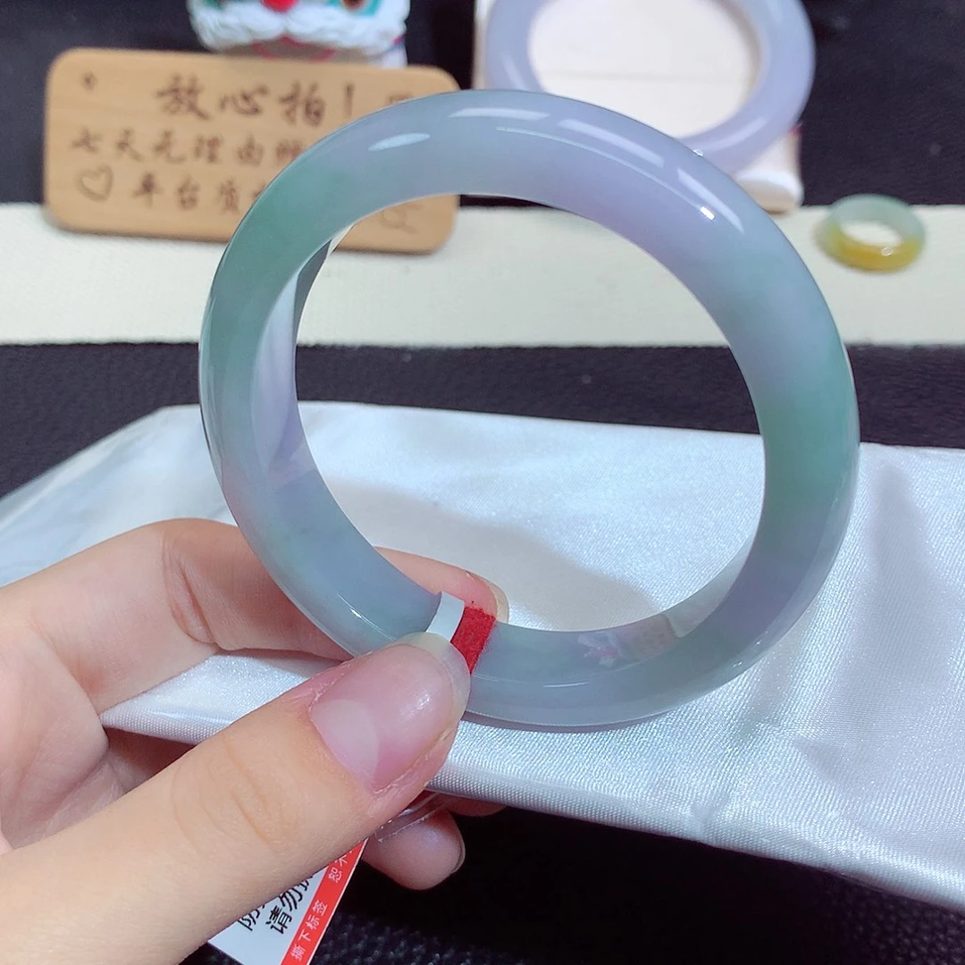 翡翠未镶嵌手镯295