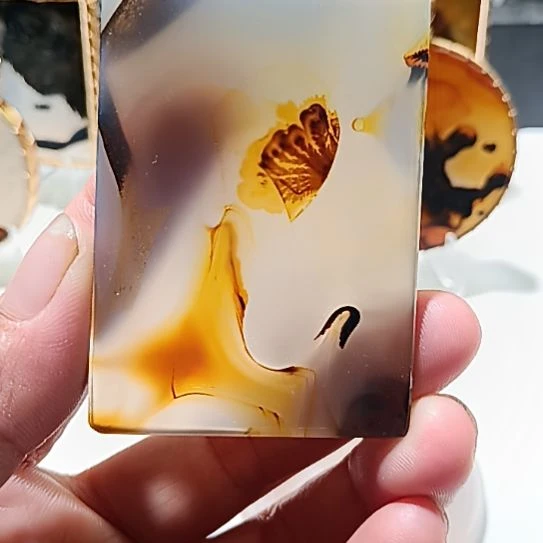 未镶嵌颈饰玛瑙/玉髓