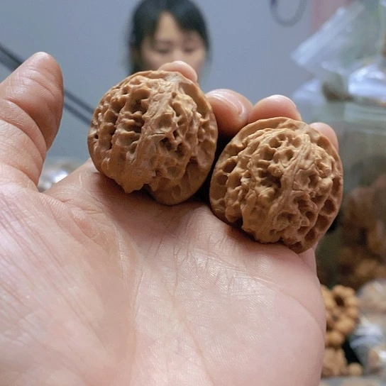 【闪购商品】把件文玩核桃2***！35苹果