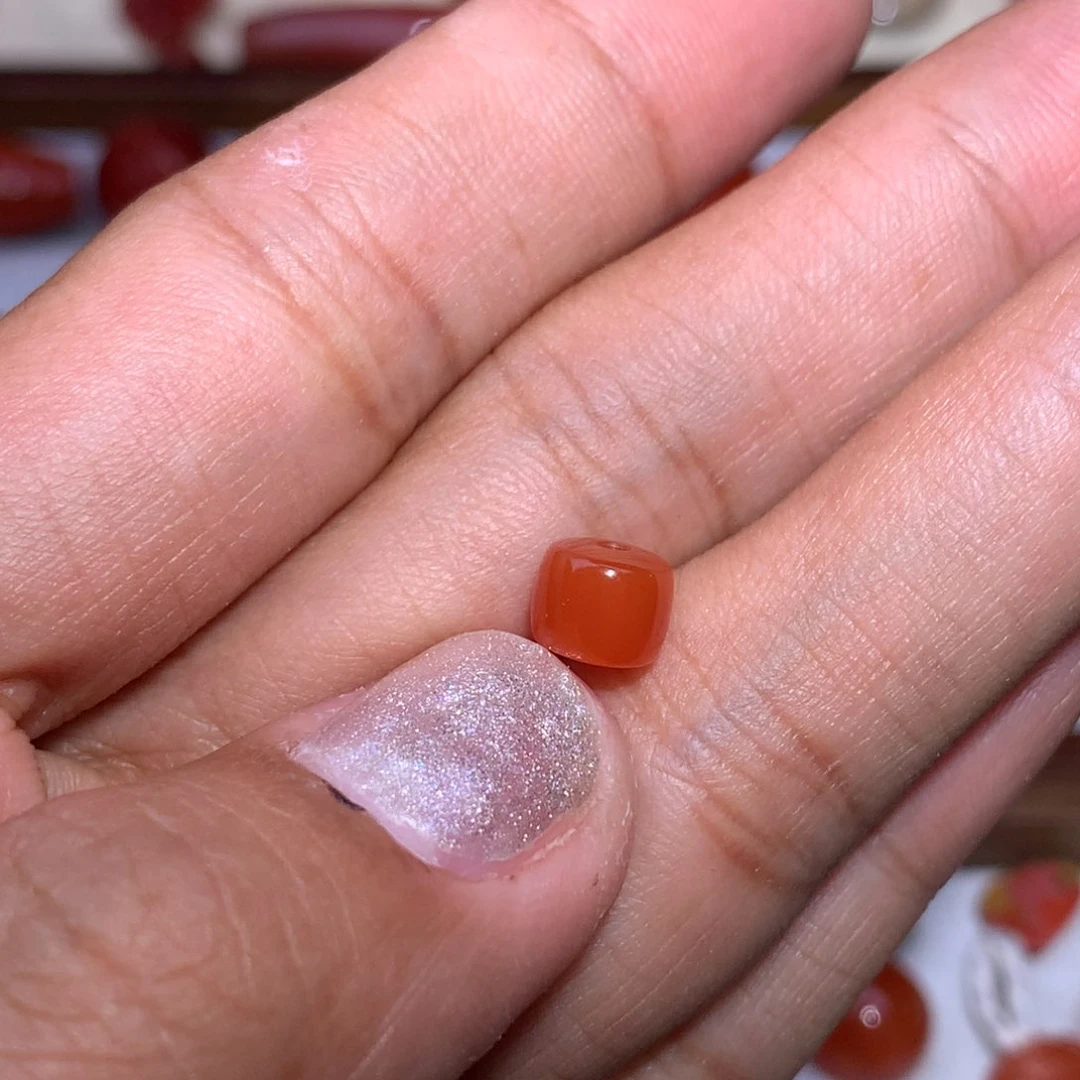 南红玛瑙直切6.6×5.4未镶嵌