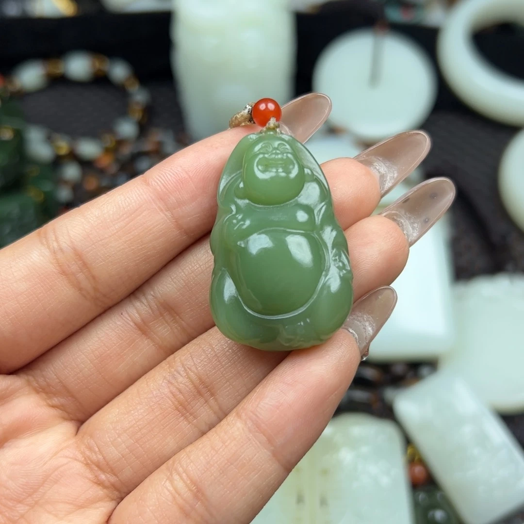 和田玉吊坠未镶嵌