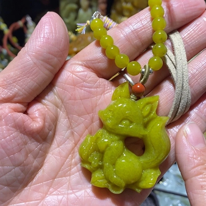 岫玉岫玉吊坠未镶嵌