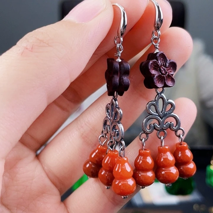 翡翠耳饰未镶嵌饰品