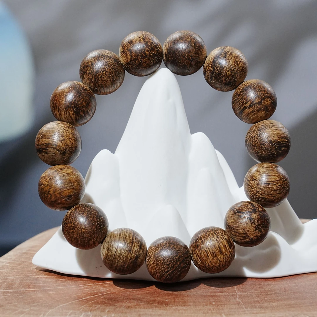 "印尼马拉OK水沉黑油沉香手串 1.46cm 9.17g 250718034   A