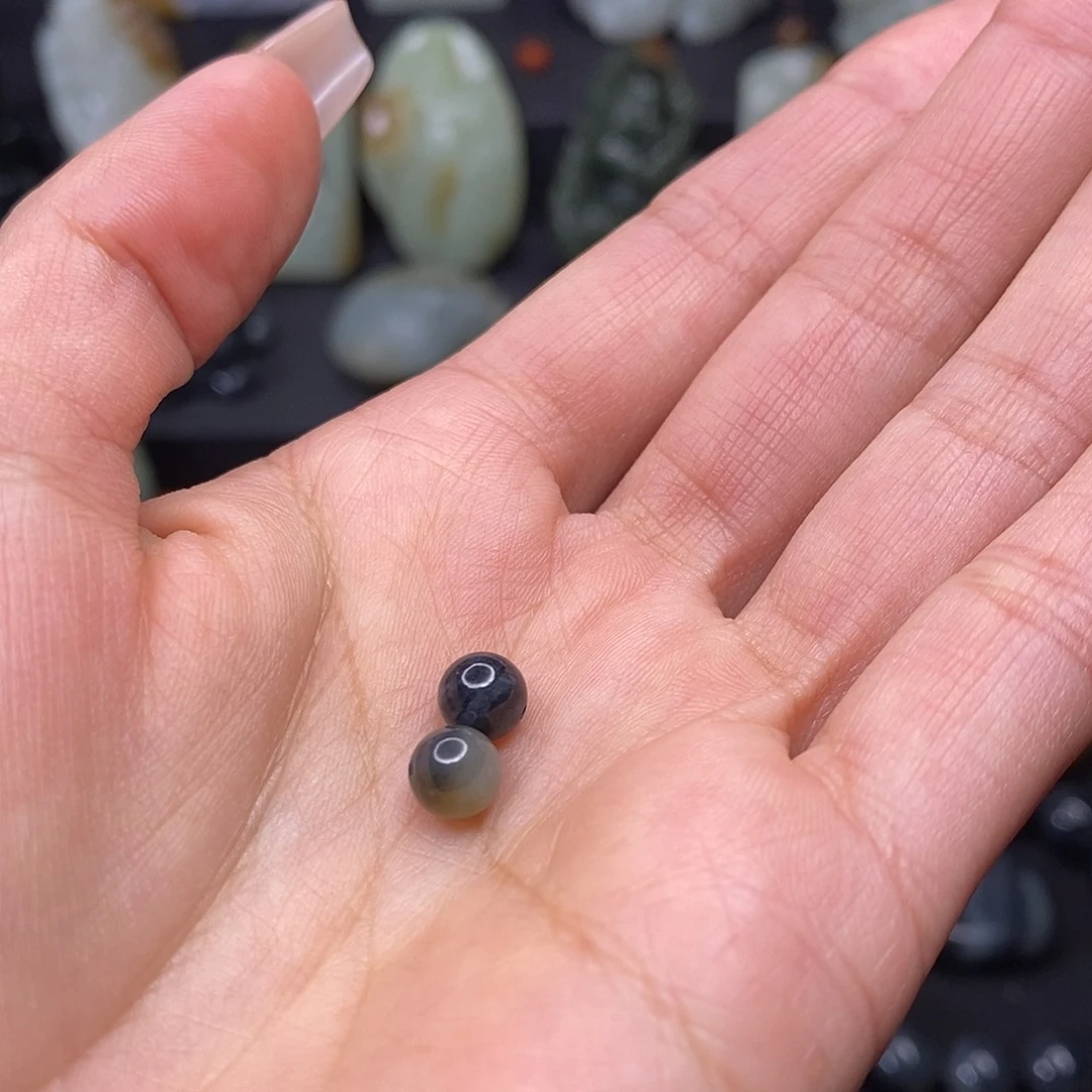 和田玉颈饰未镶嵌随****字