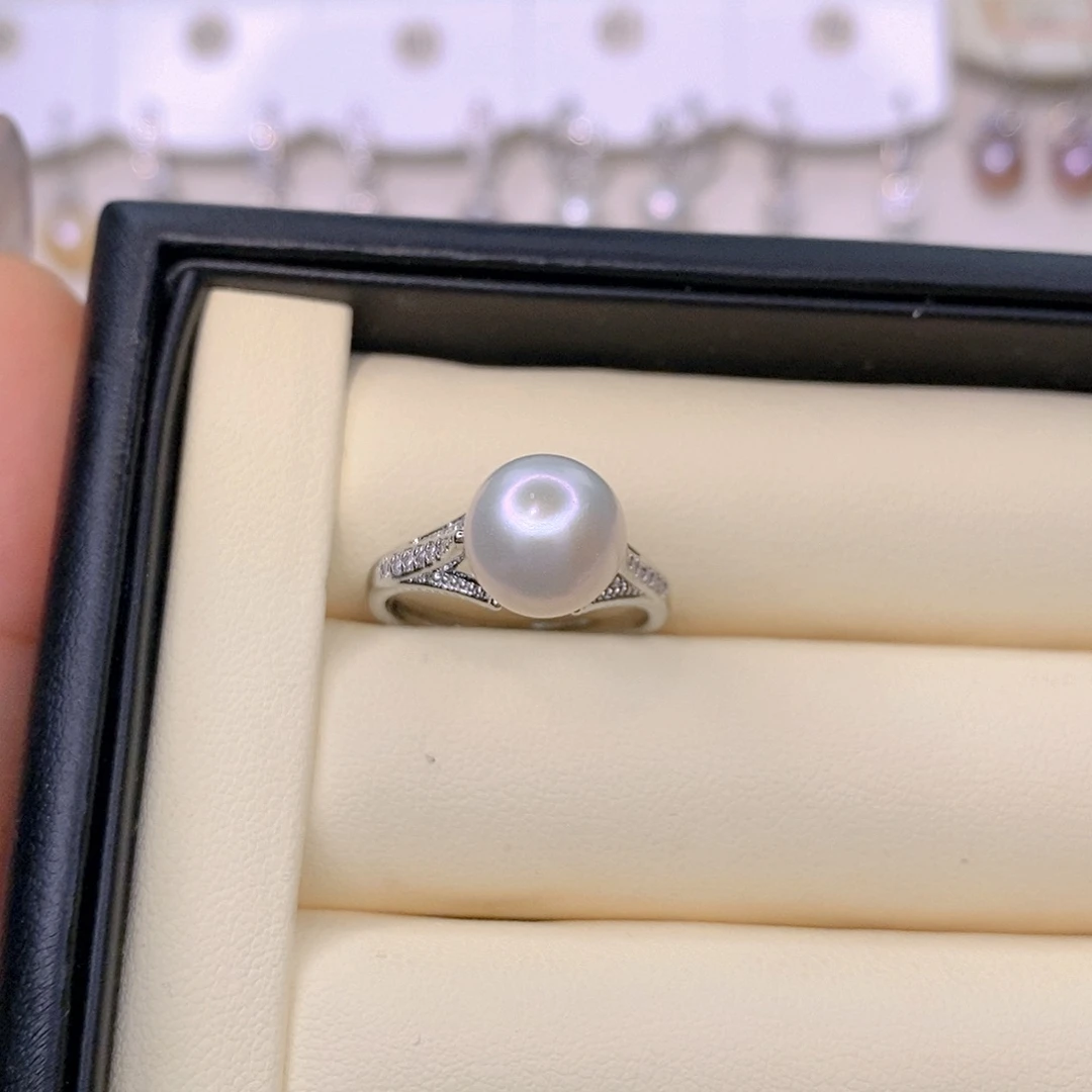 颈饰未镶嵌淡水珍珠