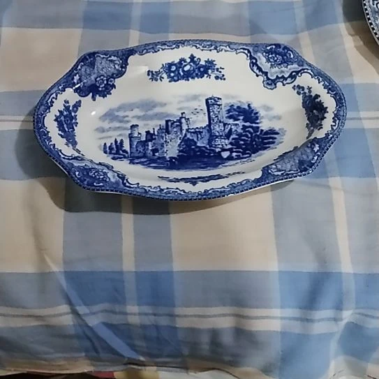 千***伊蓝城堡椭圆盘一个