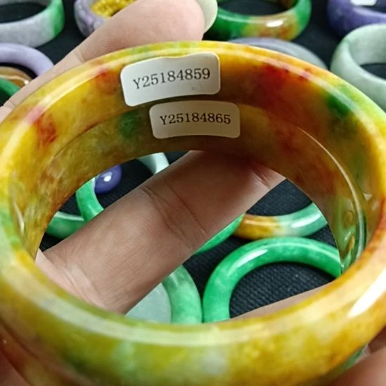 飞***海翡翠未镶嵌挂件翡翠