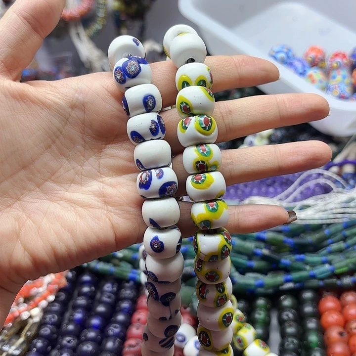 颈饰琉璃琉璃琉璃一条，喊我选颜色