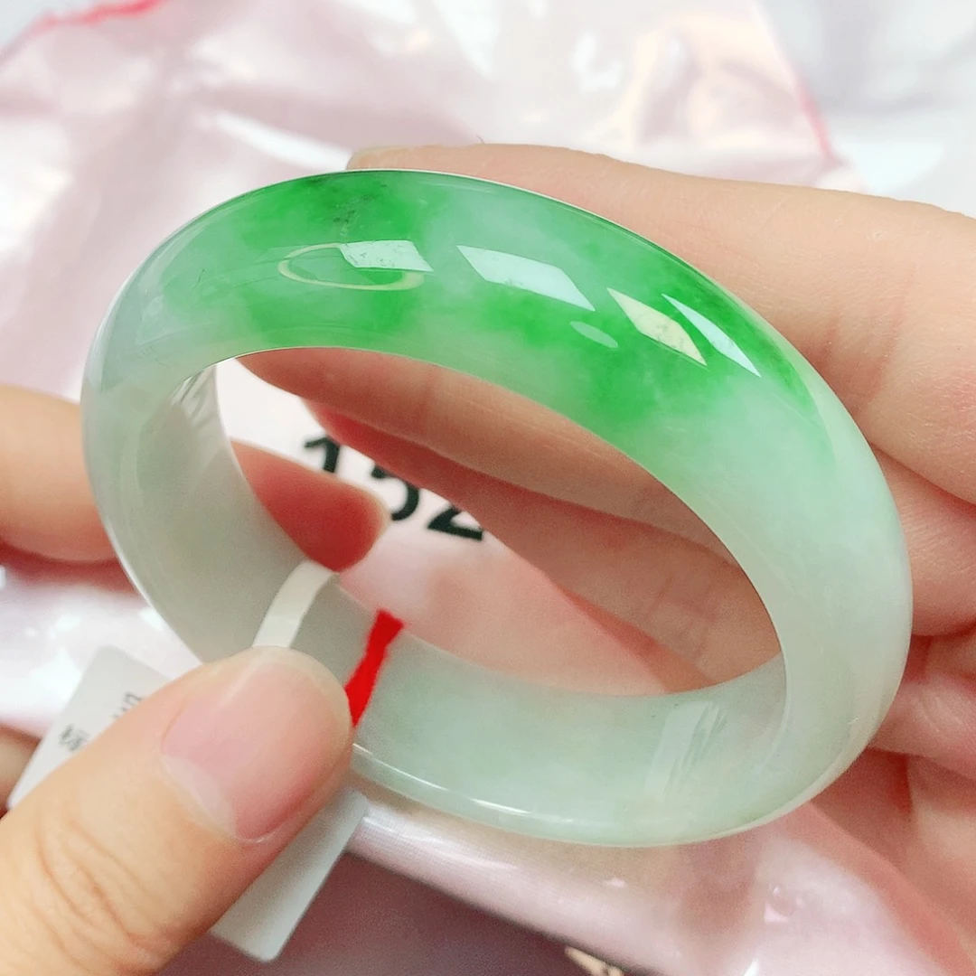 未镶嵌手镯翡翠抖音152