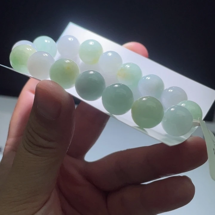 未镶嵌定制翡翠翡翠卡12