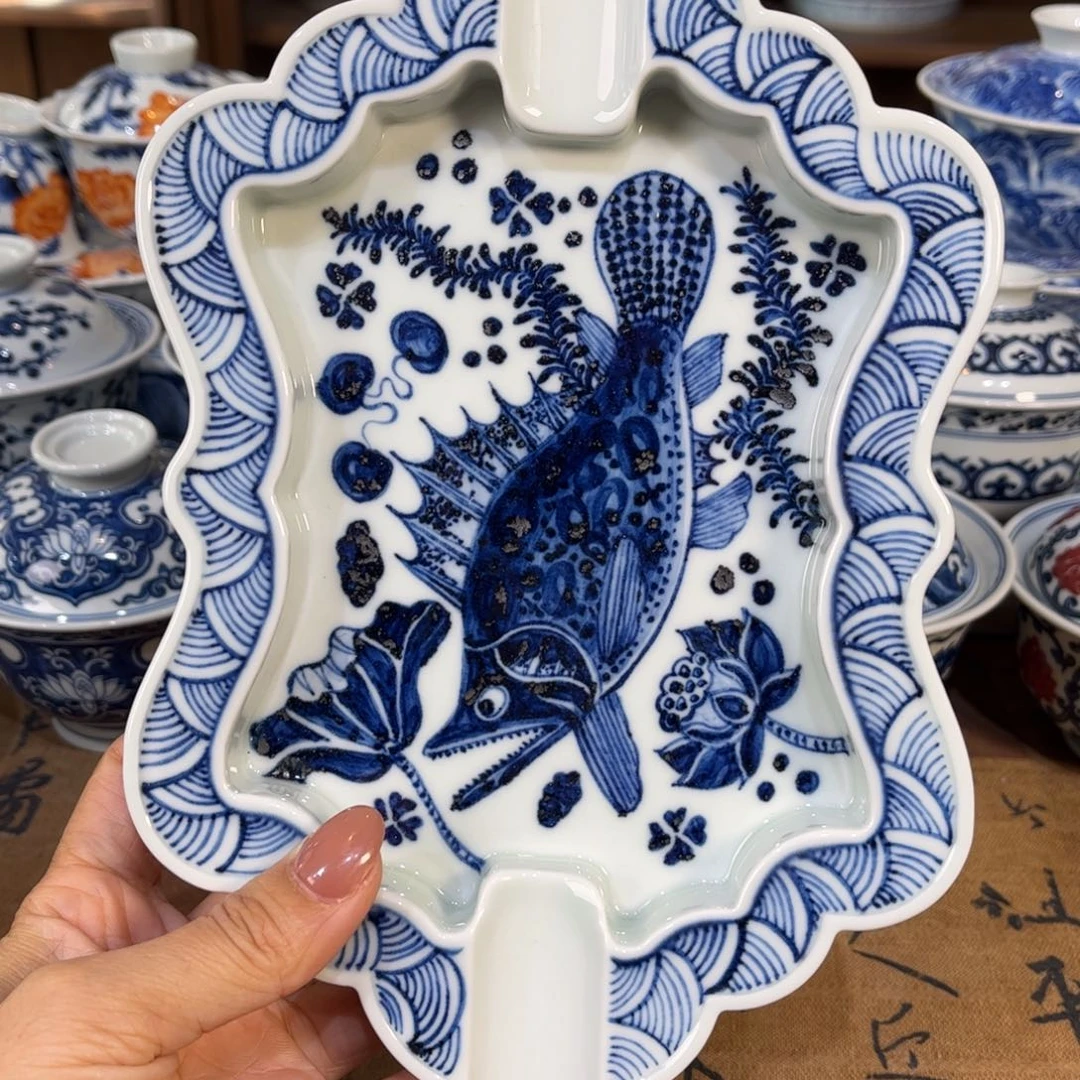 ………………………………烟灰缸……