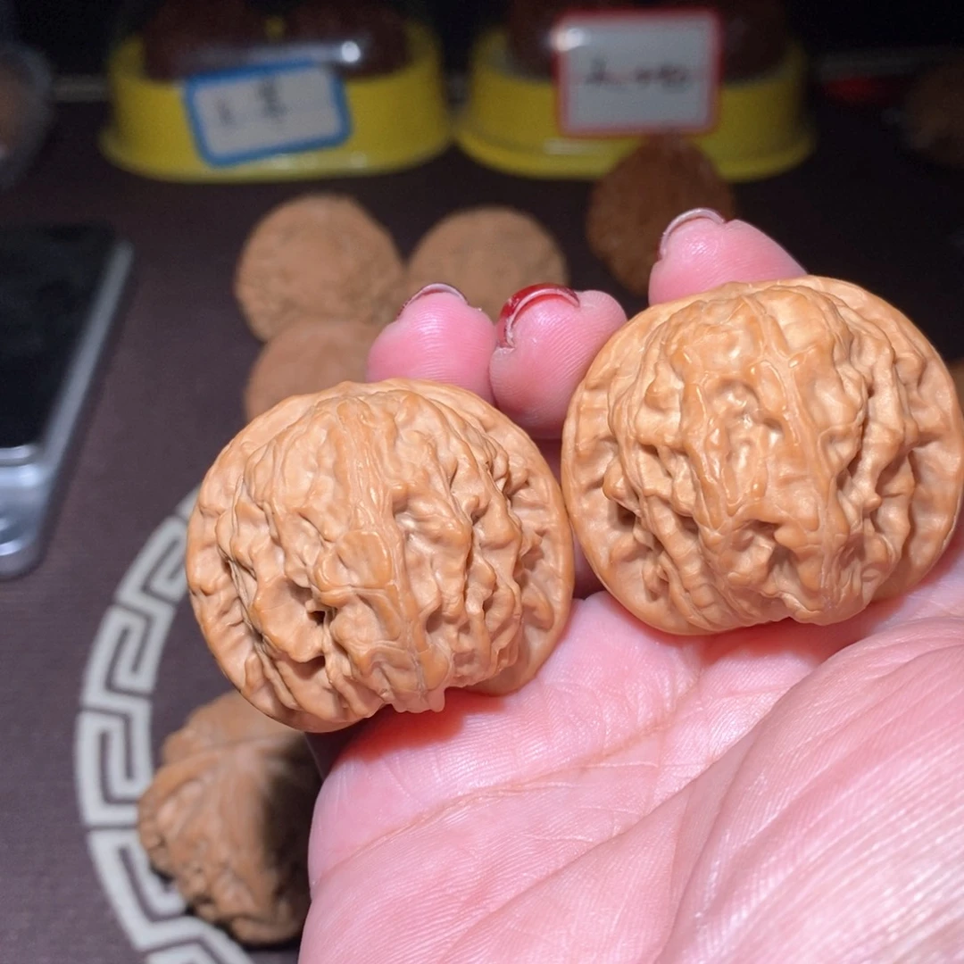 文玩核桃把件i*野狼