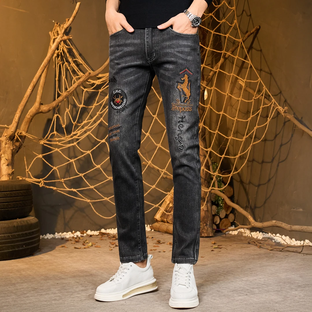 欧品正版潮牌牛仔裤高端色男士刺绣牛仔裤夏季薄款弹力修身直筒裤