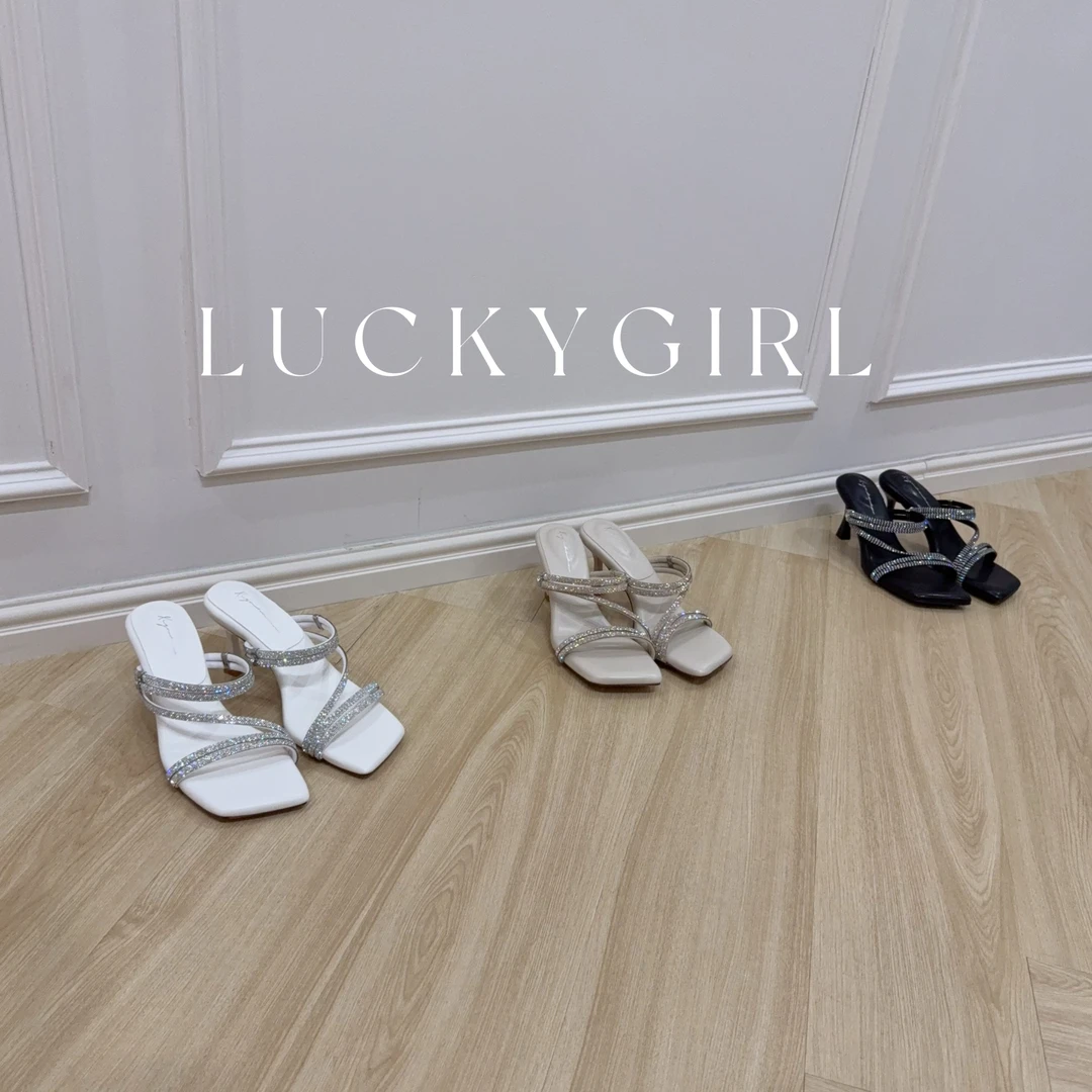 LUCKY | “坠入星河”两种穿法踩屎感7cm酒杯跟夏季高跟凉鞋