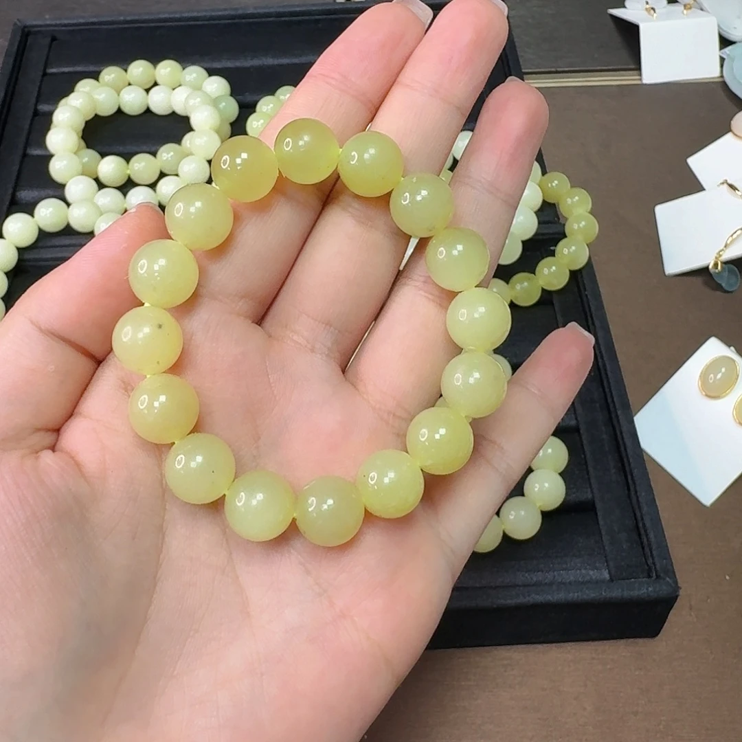 和田玉未镶嵌颈饰黄口圆珠卡12 有矿点