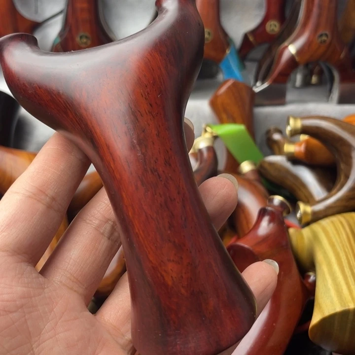 大果紫檀（缅甸花梨）瑕疵