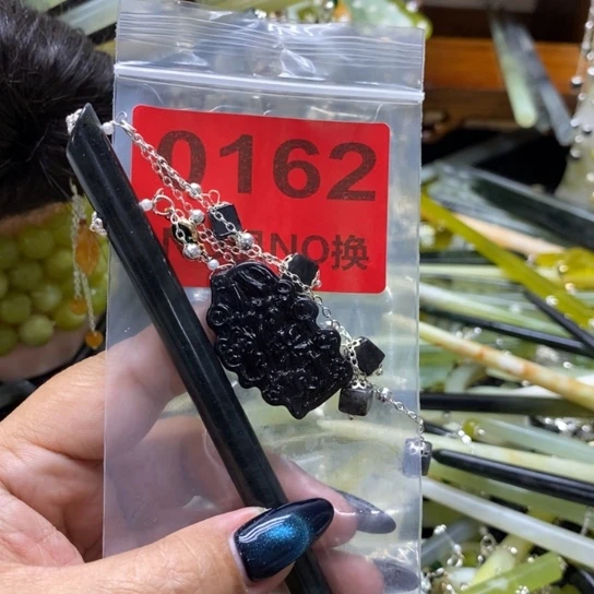 用***7蛇纹石玉未镶嵌发簪