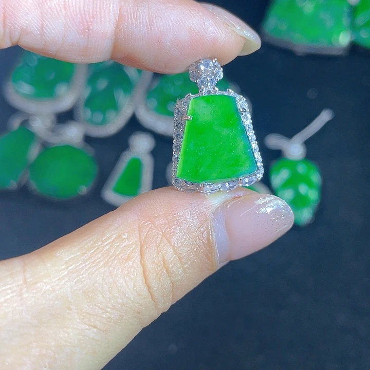 翡翠银S925镶嵌吊坠(不含链)