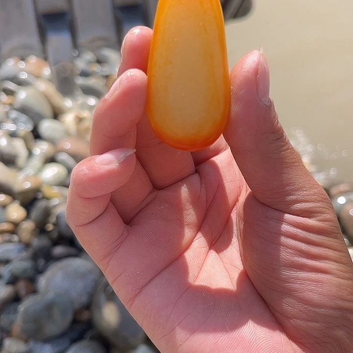 和田玉（糖玉）未镶嵌挂件