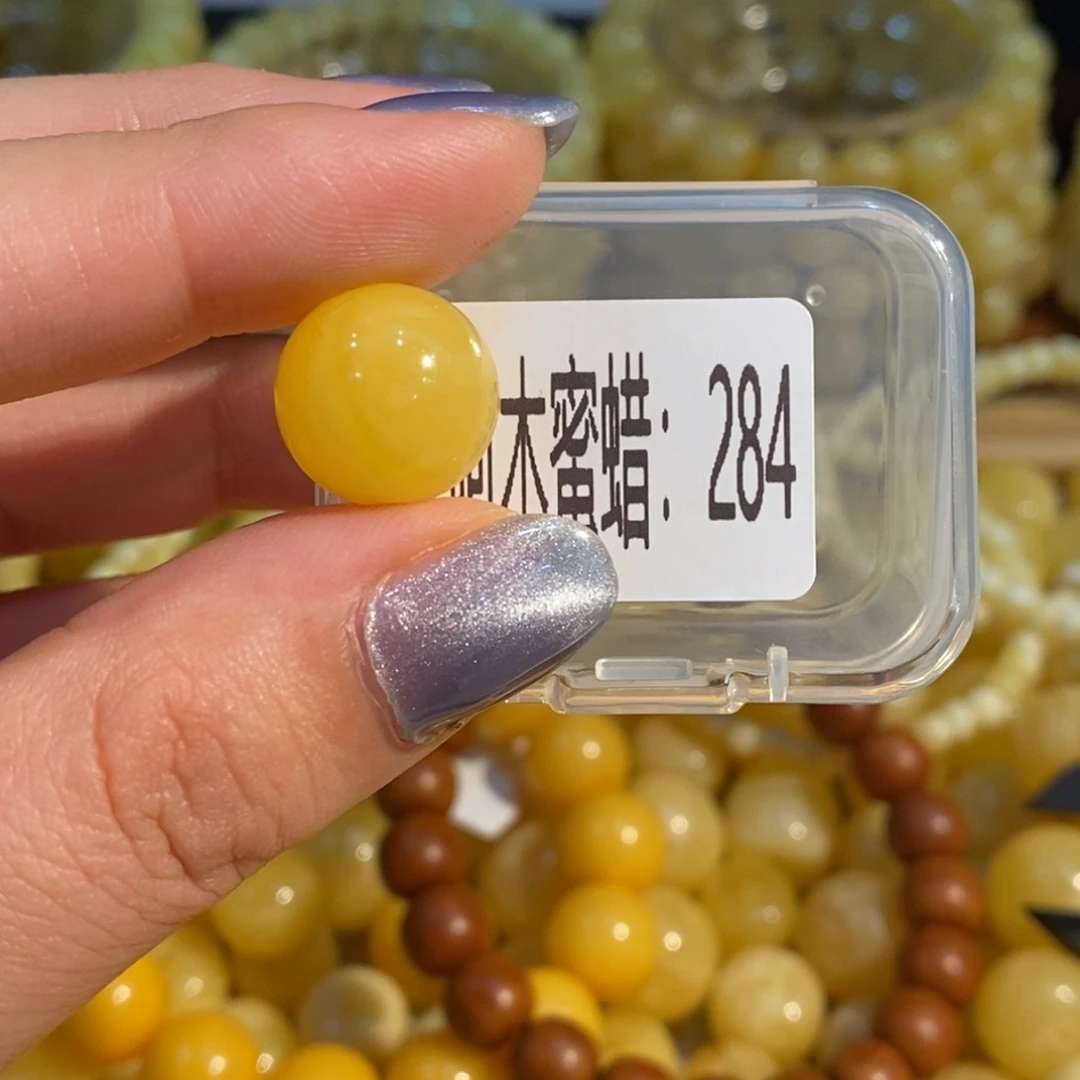 琥珀未镶嵌珠宝奇石284